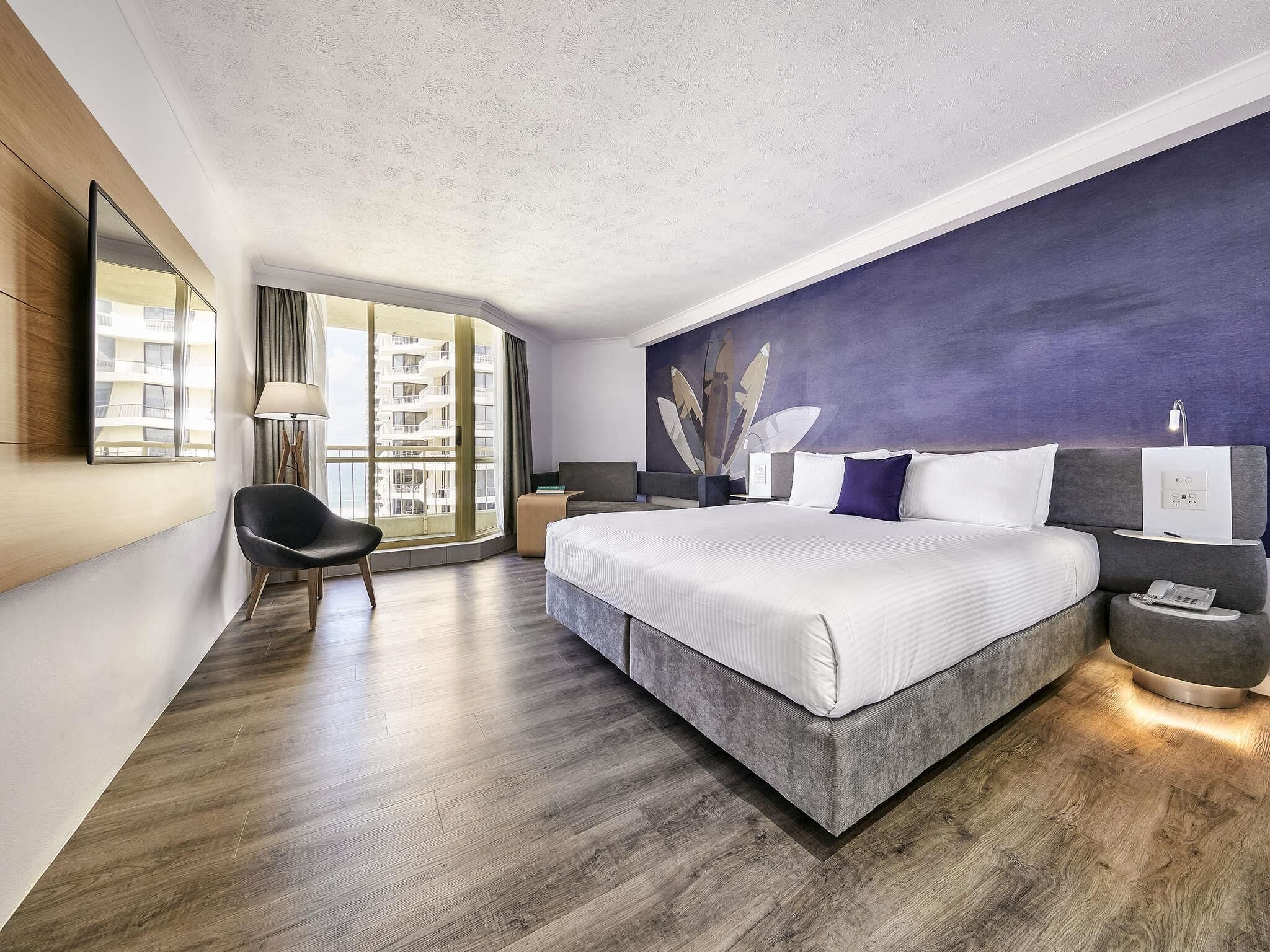Camera Deluxe, 1 letto king, vista oceano | Biancheria da letto ipoallergenica, una cassaforte in camera