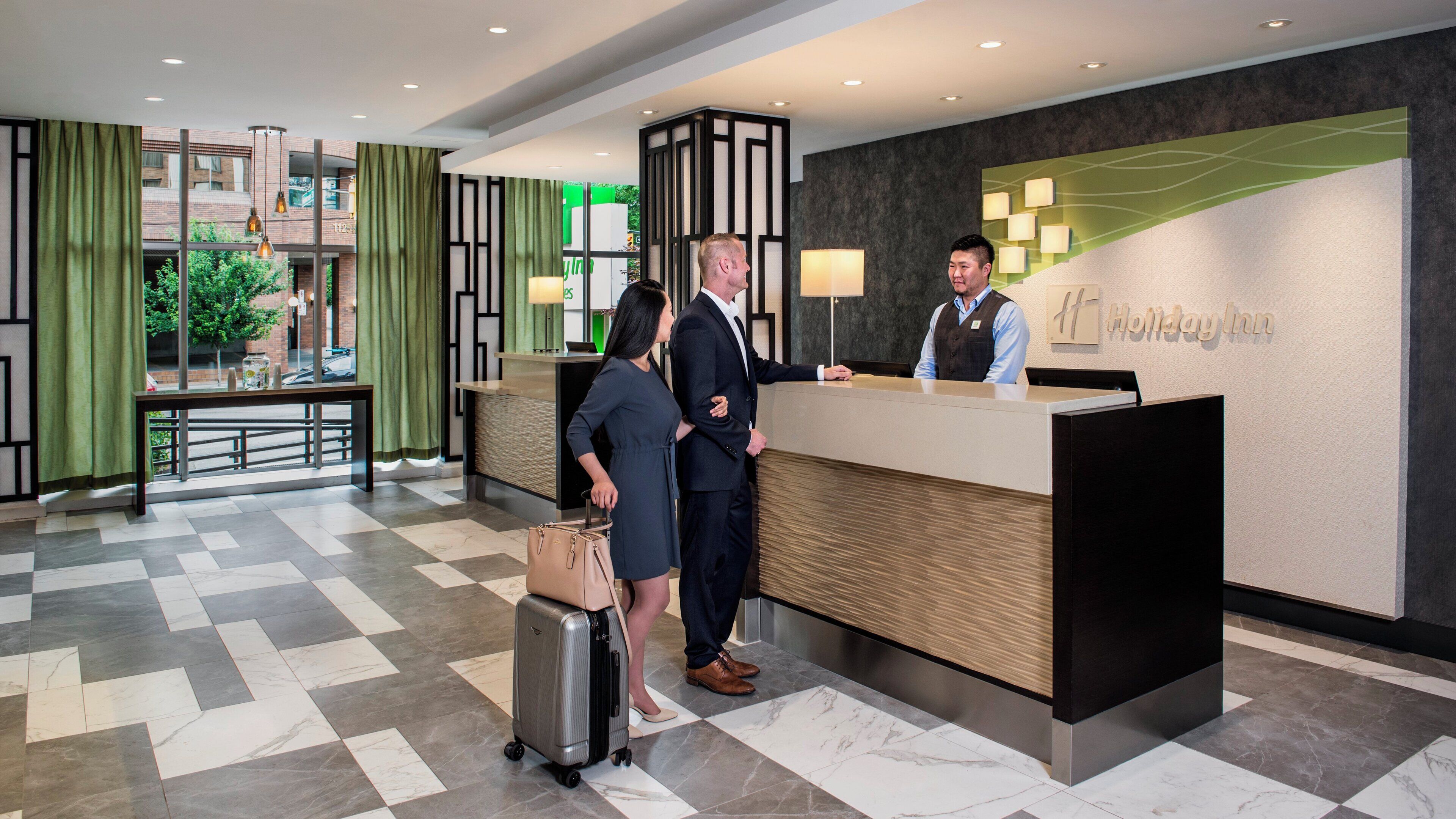 Photo - Holiday Inn & Suites Vancouver Downtown by IHG