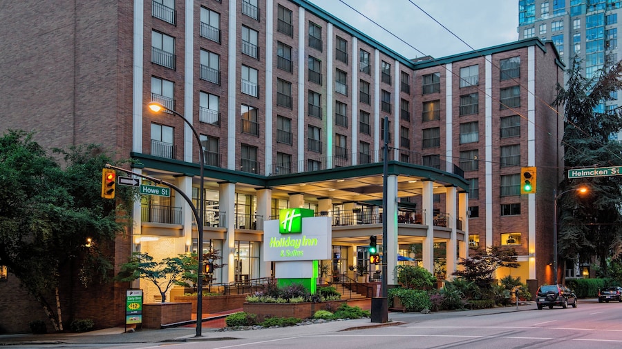 Holiday Inn Hotel & Suites Vancouver Downtown, an IHG Hotel