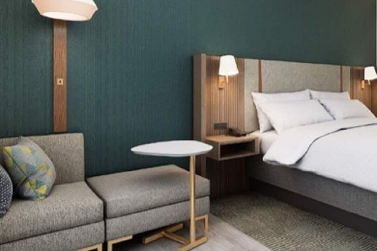 Standard Room, 1 King Bed