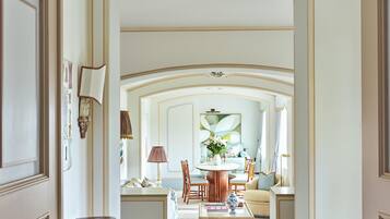 Suite (La Dolce Vita) | Hypo-allergenic bedding, down comforters, minibar, in-room safe