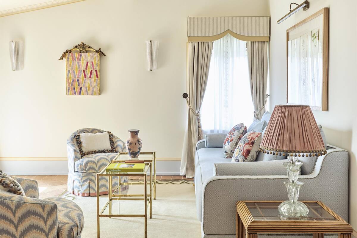 Suite (San Fruttuoso) | Hypo-allergenic bedding available, down comforters, minibar