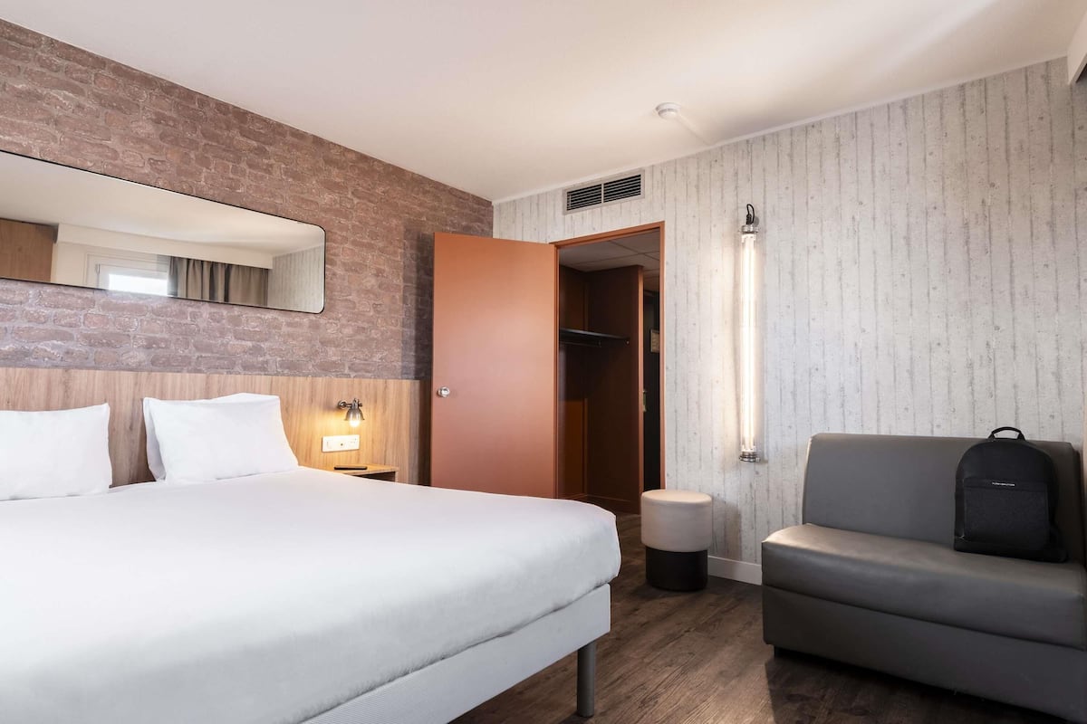 Literie de qualité supérieure, bureau, chambres insonorisées