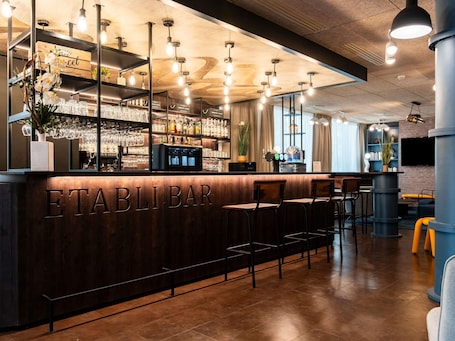 Bar (en la propiedad)