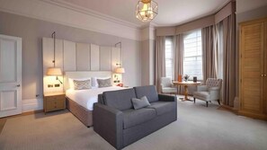 In-room safe, desk, iron/ironing board, free WiFi