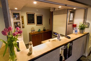 Reception - ibis budget Boulogne-sur-Mer Centre les Ports (Boulogne-sur-Mer)