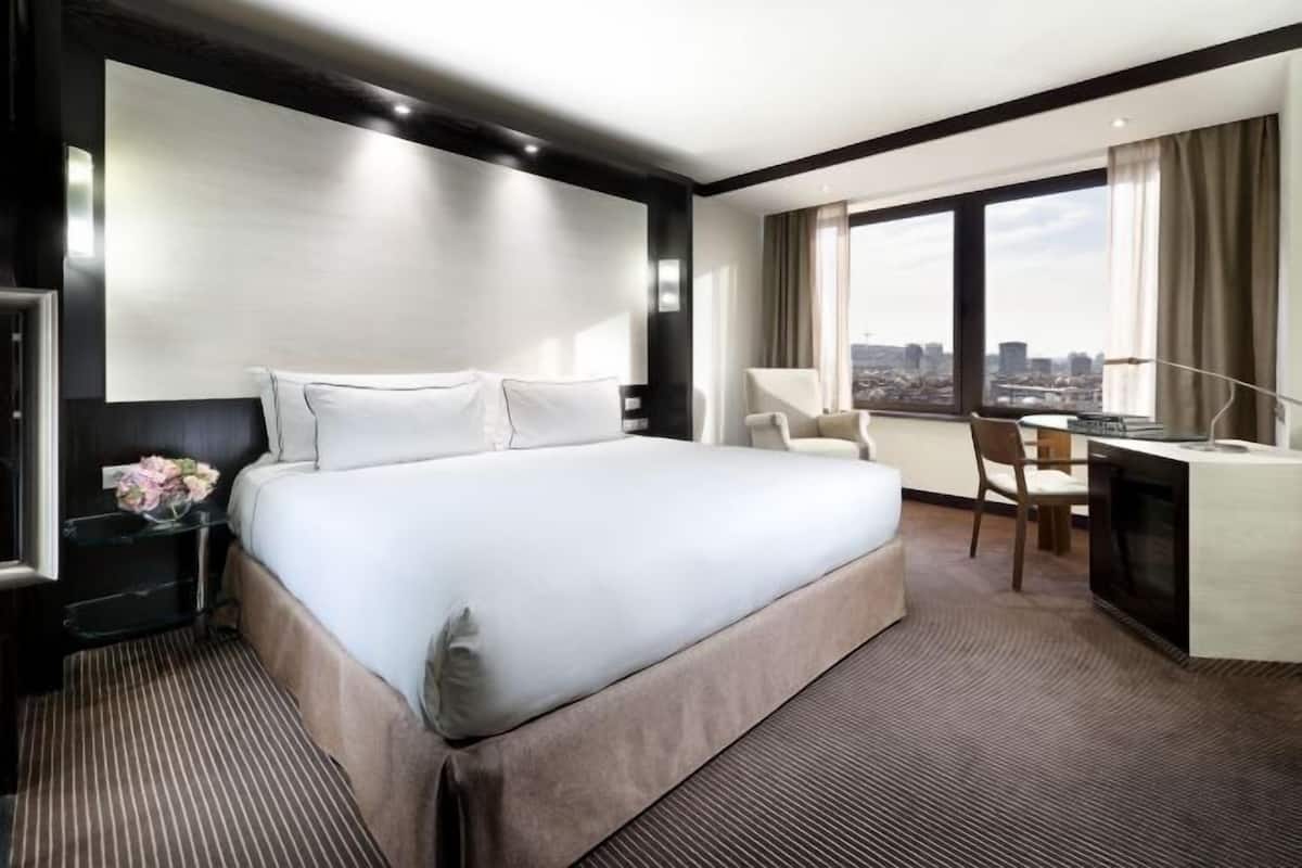 Literie de qualité supérieure, minibar, coffres-forts dans les chambres