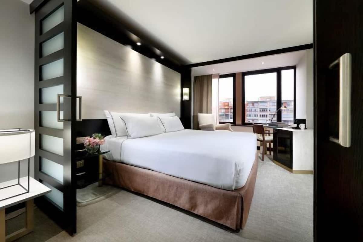 Literie de qualité supérieure, minibar, coffres-forts dans les chambres