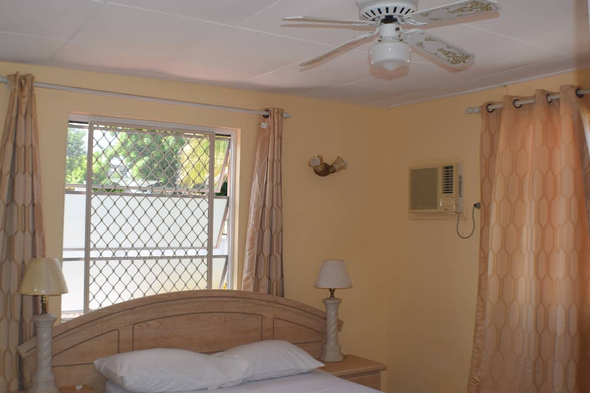 studio | 1 bedroom, desk, blackout curtains, free wifi