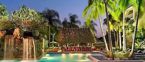 3 outdoor pools