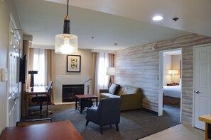 Suite, 2 Bedrooms | Premium bedding, in-room safe, desk, iron/ironing board
