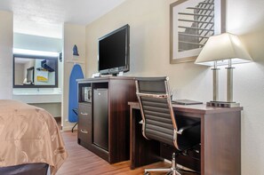 1 bedroom, premium bedding, desk, blackout drapes