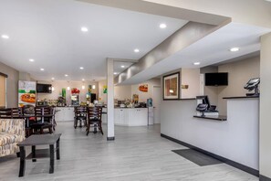 Lobby - Quality Inn McComb (McComb)