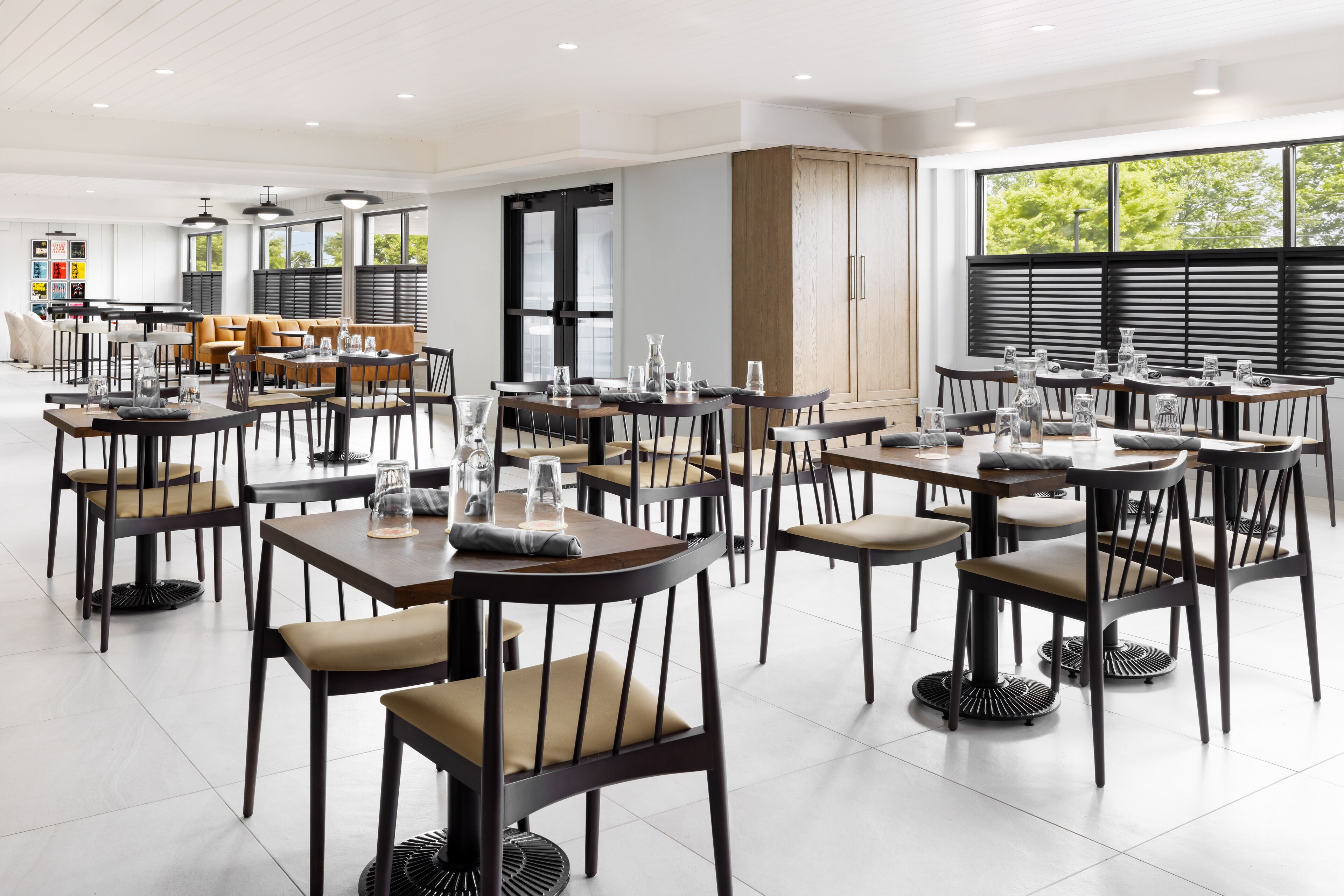 每日付費供應吃到飽早餐