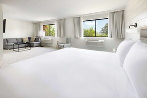 Deluxe Room, 2 Queen Beds
