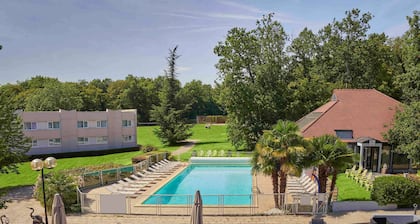 Novotel Fontainebleau Ury