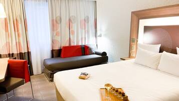 1 bedroom, minibar, in-room safe, desk