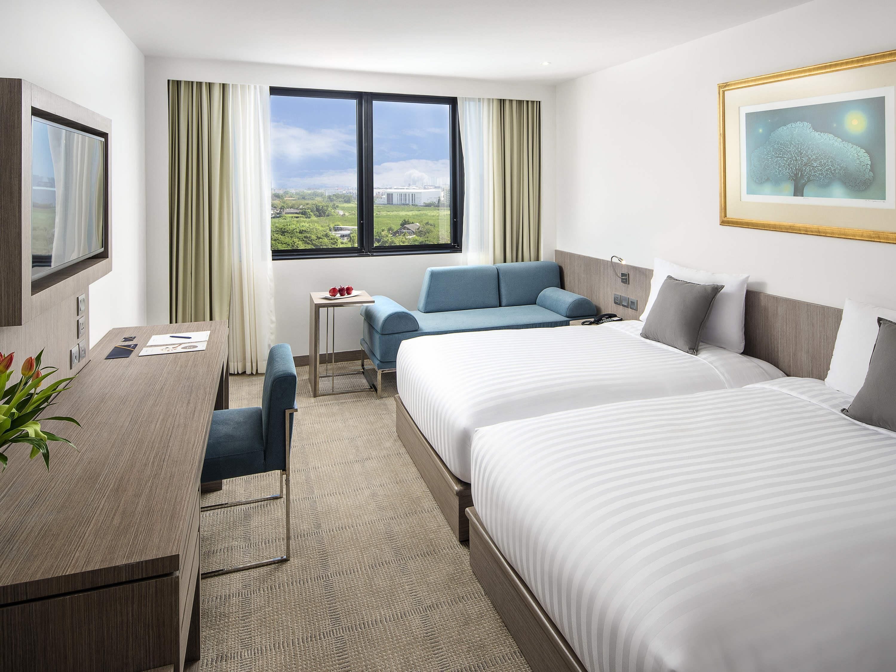 Superior Twin Room, 2 Twin Beds | 1 bedroom, minibar, in-room safe, desk