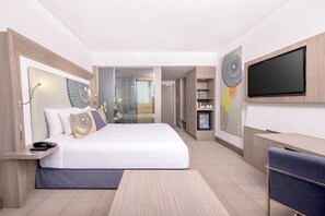 Executive Room, 1 Katil Raja (King) | 1 bilik tidur, bar mini, peti besi dalam bilik, meja 