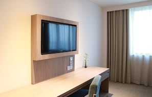 Chambre Supérieure avec lits jumeaux, 2 lits une place | 1 chambre, minibar, coffres-forts dans les chambres, bureau