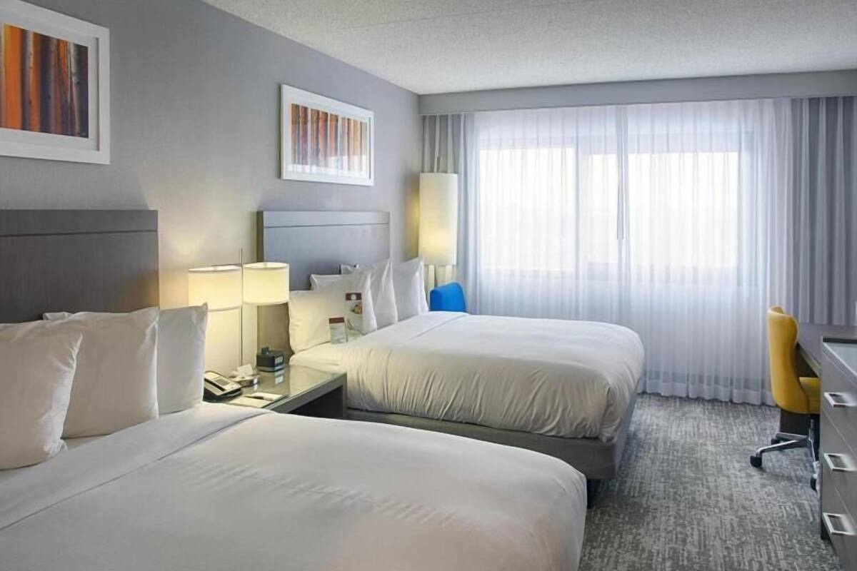 1 chambre, literie hypoallergénique, couette en duvet d'oie