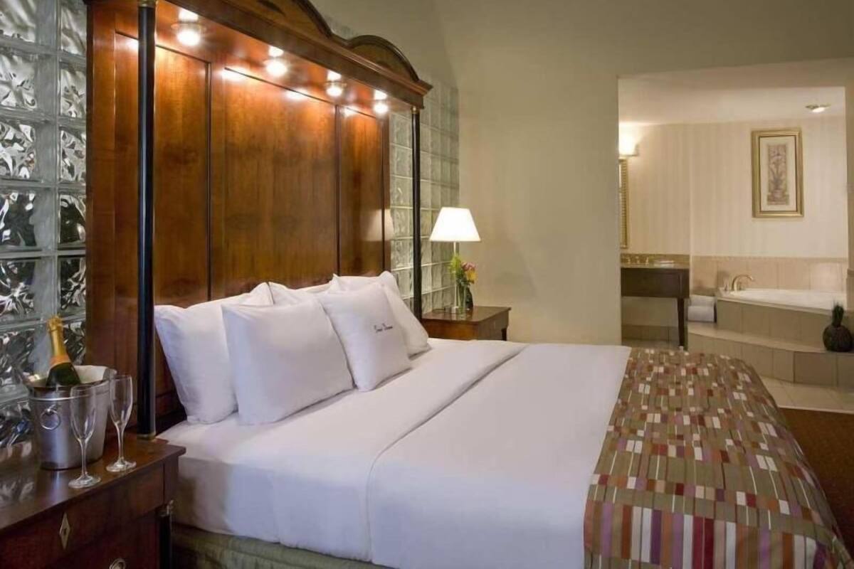 1 chambre, literie hypoallergénique, couette en duvet d'oie