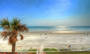 Standard Room, 1 King Bed, Refrigerator & Microwave, Oceanfront (Refrigerator & Microwave) | View from room