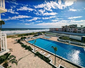 Lake view - Best Western Aku Tiki Inn (Daytona Beach Shores)