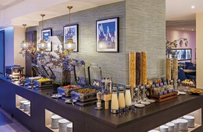 Daily buffet breakfast (EUR 18 per person)