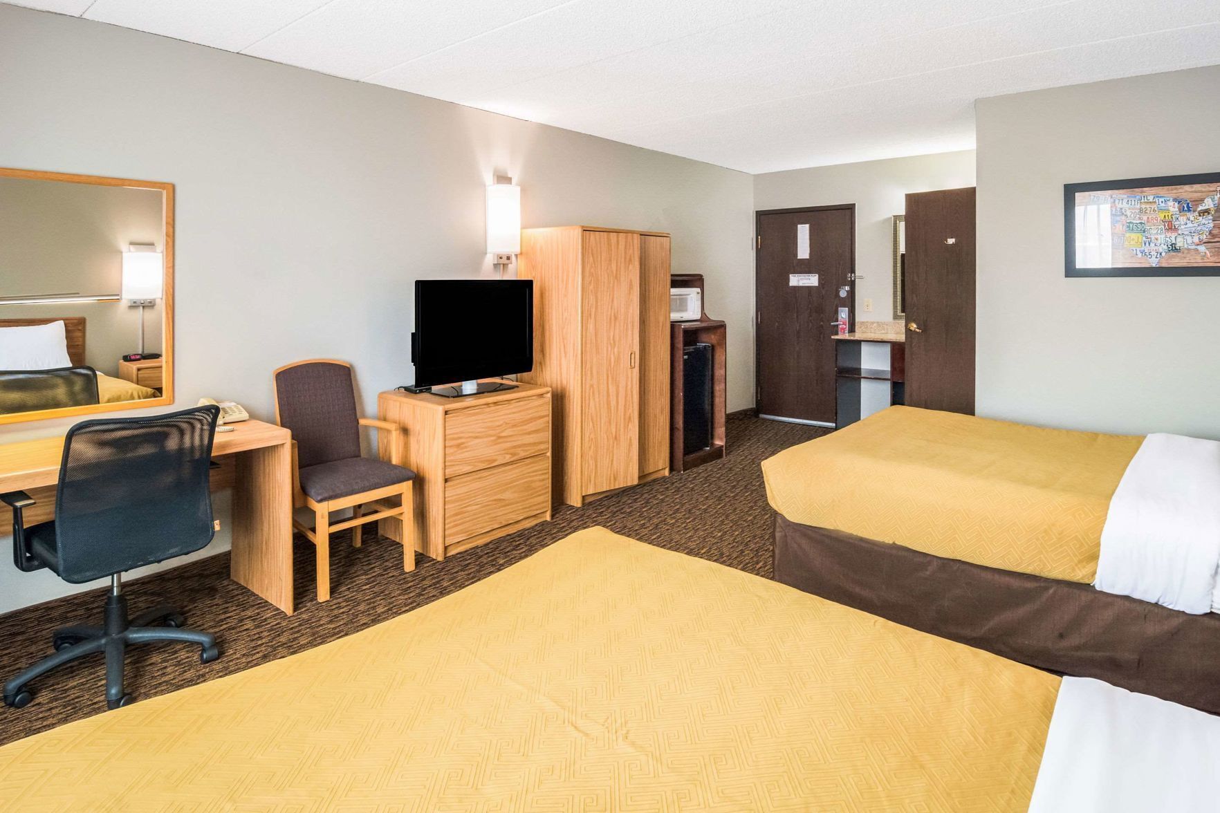 1 chambre, literie de qualité, coffre-fort, bureau