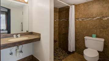 Senior Room, 1 Queen Bed, Accessible, Non Smoking | 1 bedroom, premium bedding, in-room safe, desk