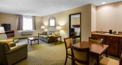 Quality Inn Summersville - New River Area