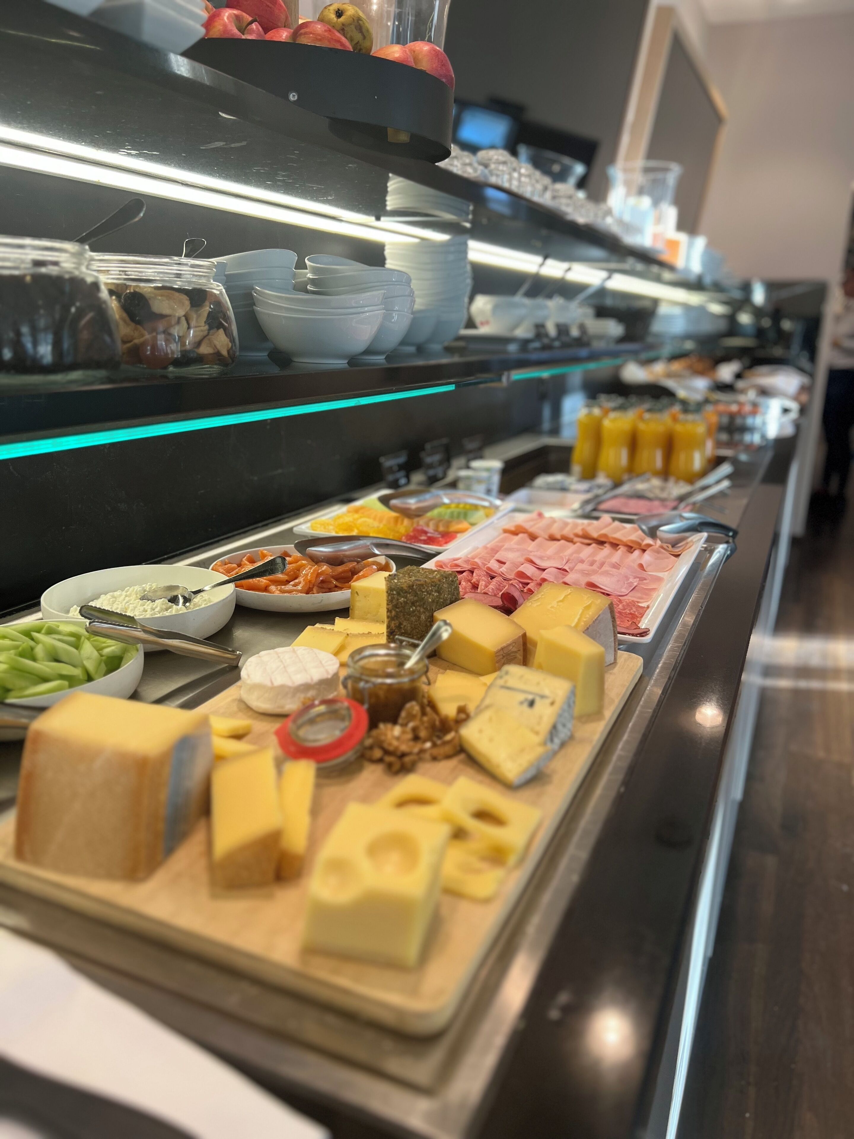 Petit déjeuner buffet compris tous les jours