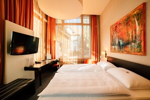 Superior Room | Hypo-allergenic bedding, free minibar, in-room safe, desk