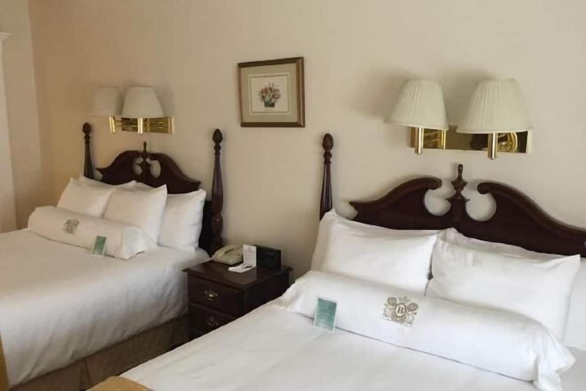 In-room safe, iron/ironing board, free WiFi, bed sheets