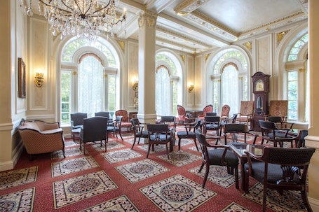 Beresford Arms Hotel