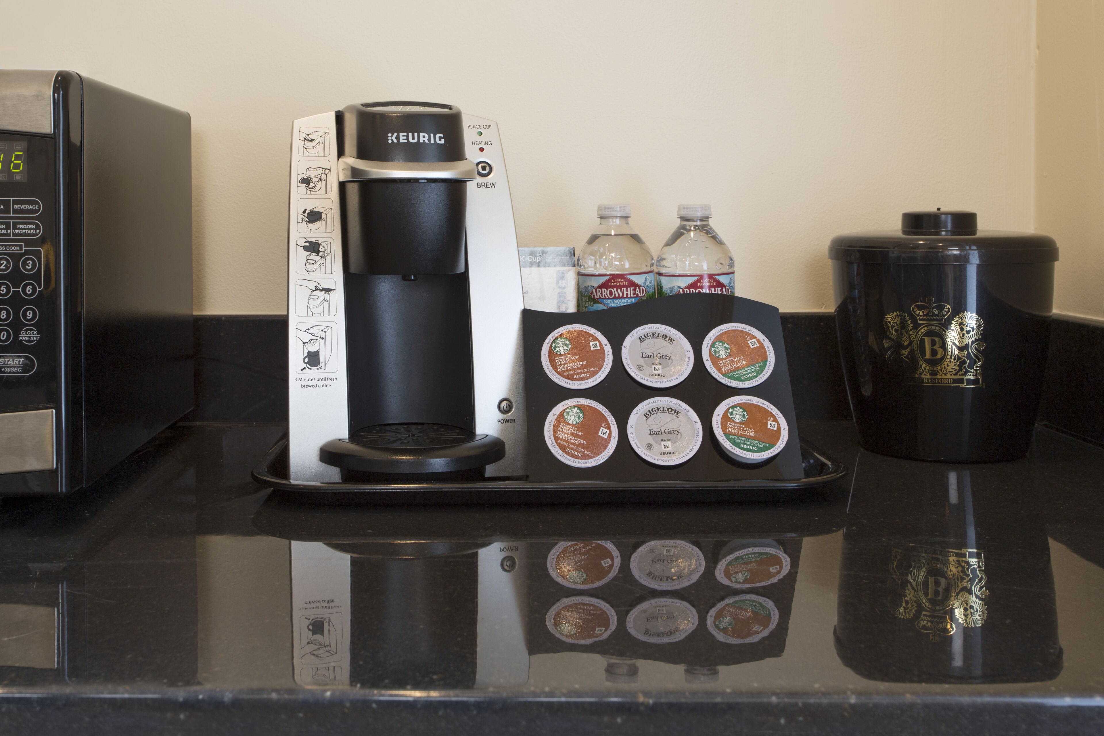 1 bedroom, in-room safe, iron/ironing board, free wifi