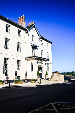 Exterior - Royal Hotel Ross On Wye by Greene King Inns (Ross-on-Wye)