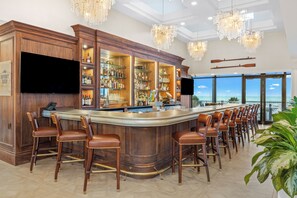 4 restaurants, breakfast, lunch, dinner served; local cuisine - Sundial Beach Resort & Spa (Sanibel)