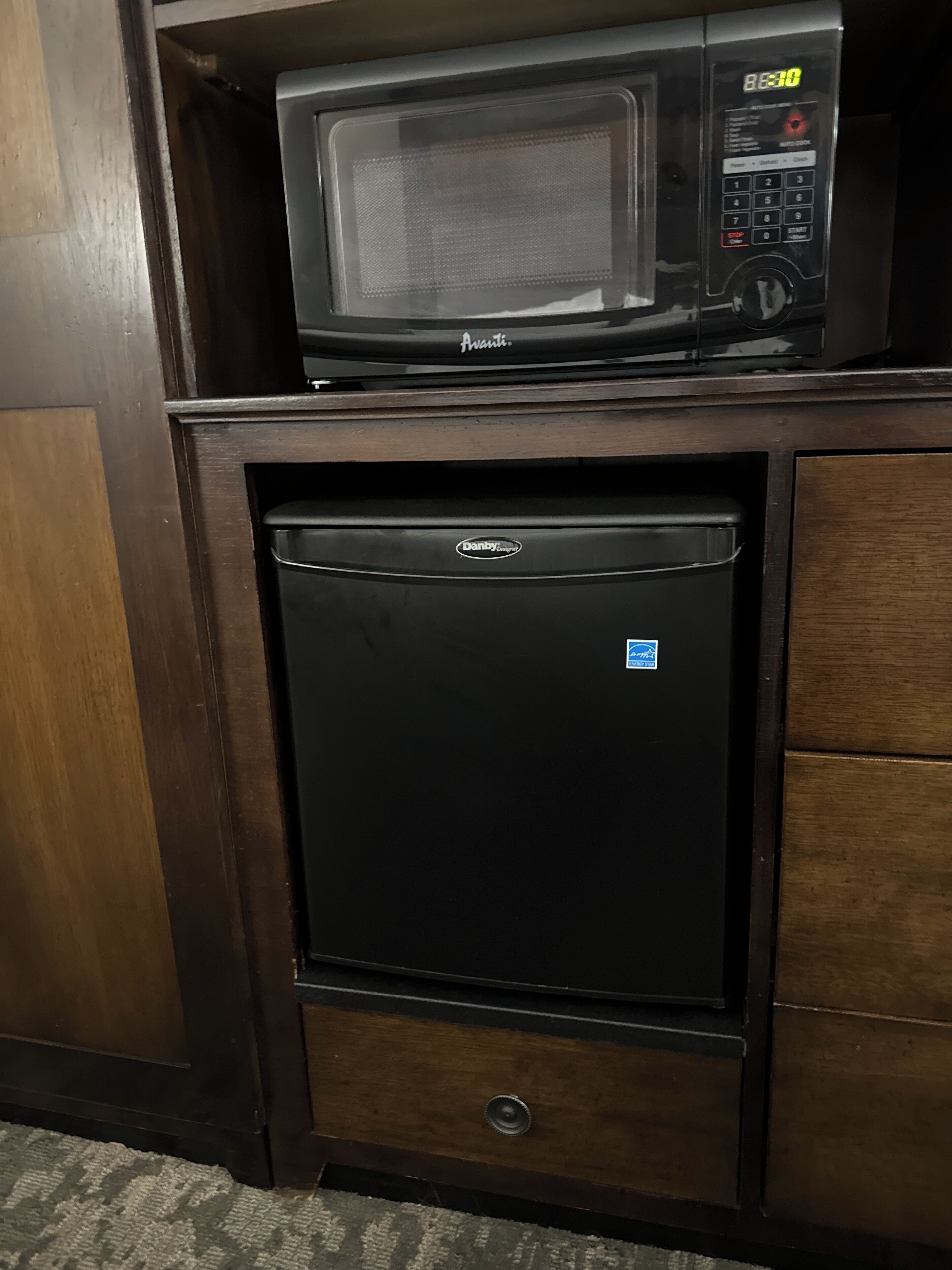 room, multiple beds, refrigerator & microwave | mini fridge