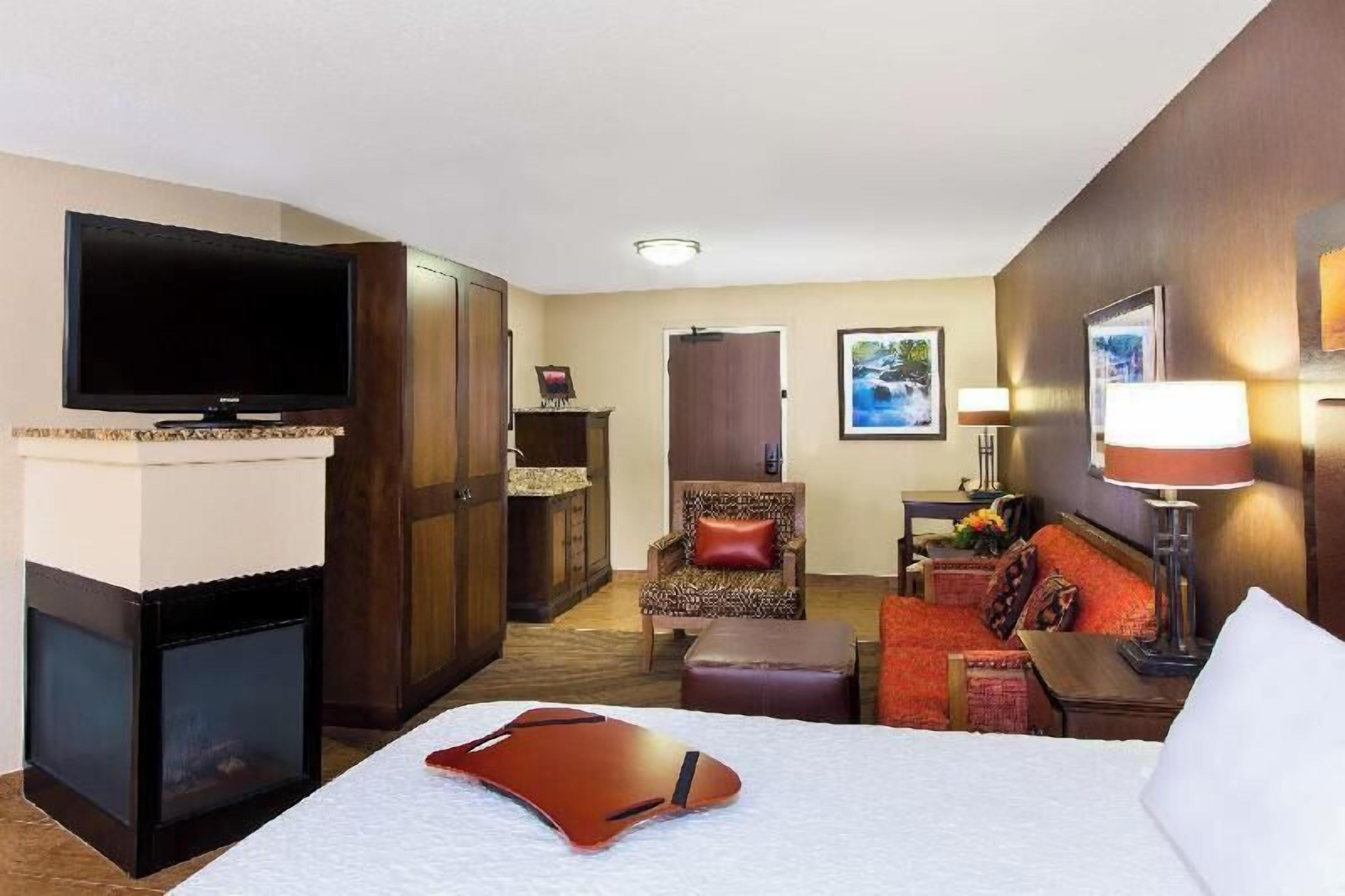 In-room safe, blackout drapes, iron/ironing board