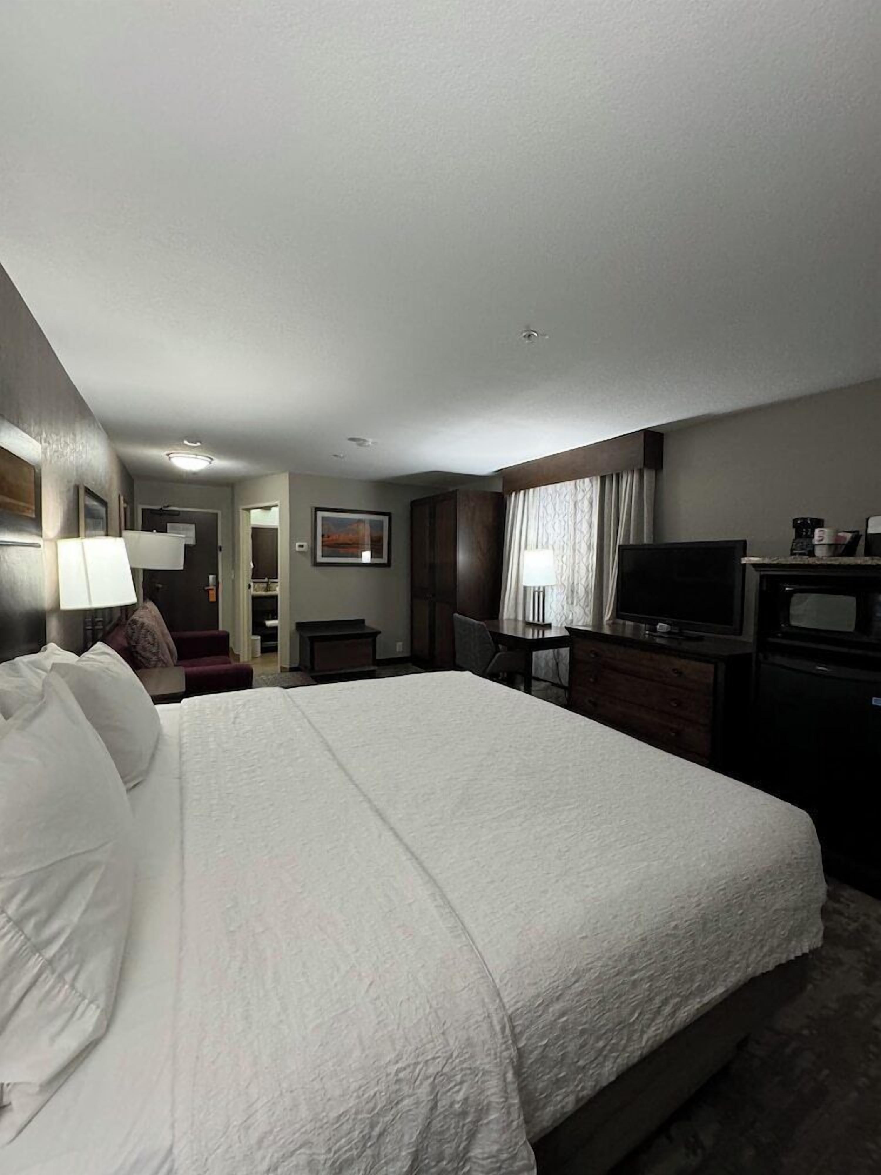 In-room safe, blackout drapes, iron/ironing board