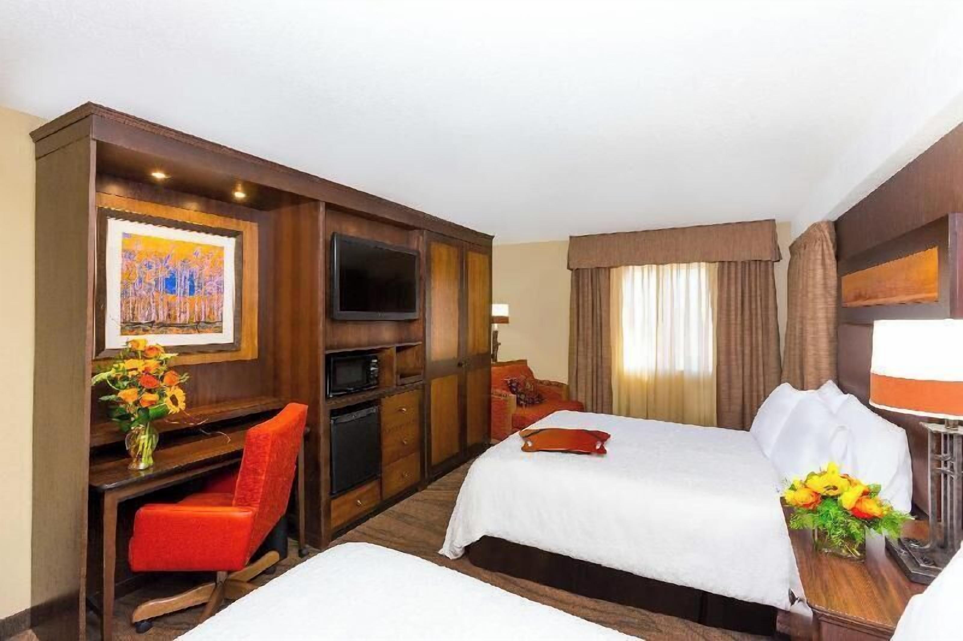 In-room safe, blackout drapes, iron/ironing board