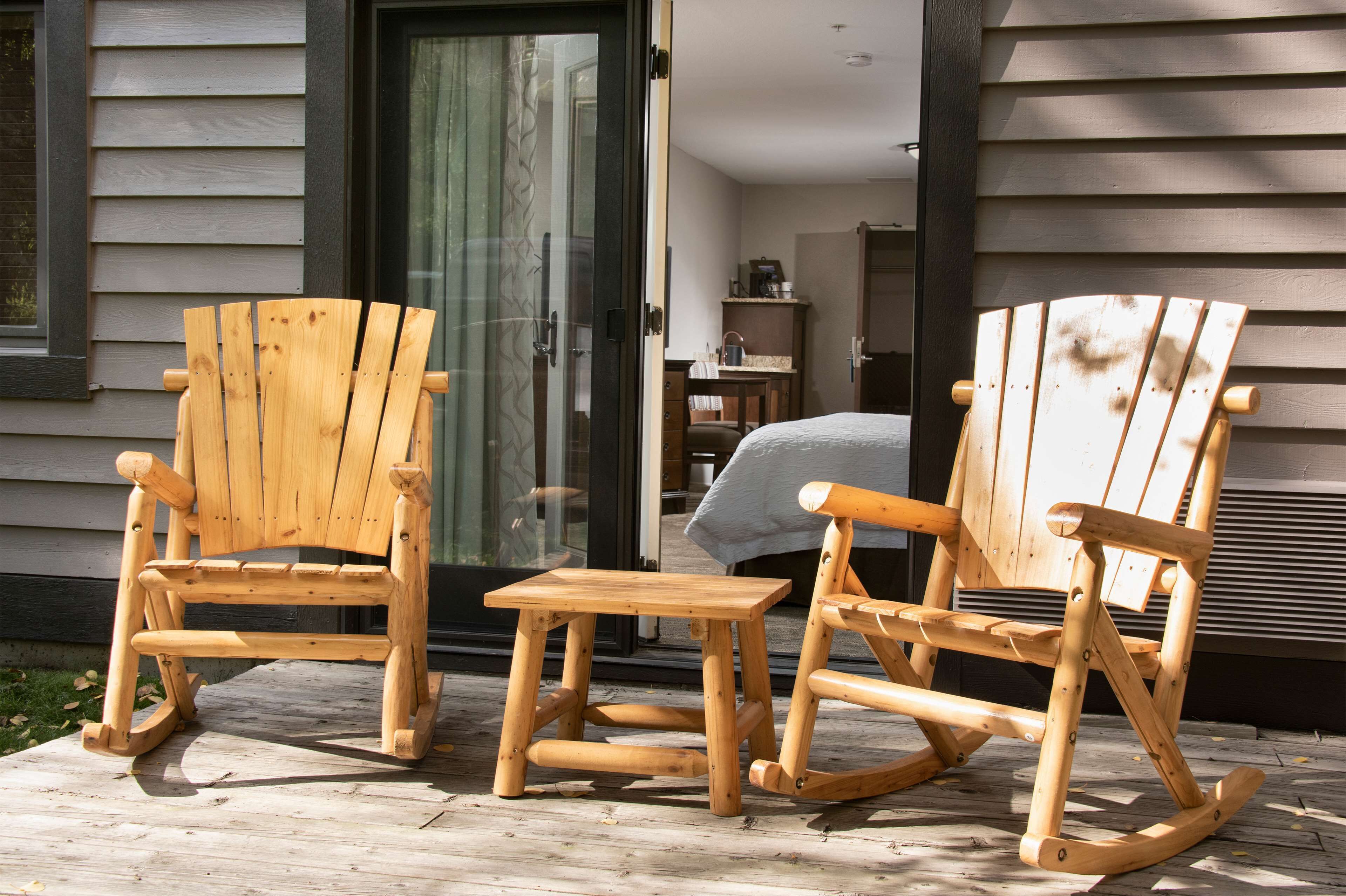 studio, 1 king bed, accessible, bathtub | view from room