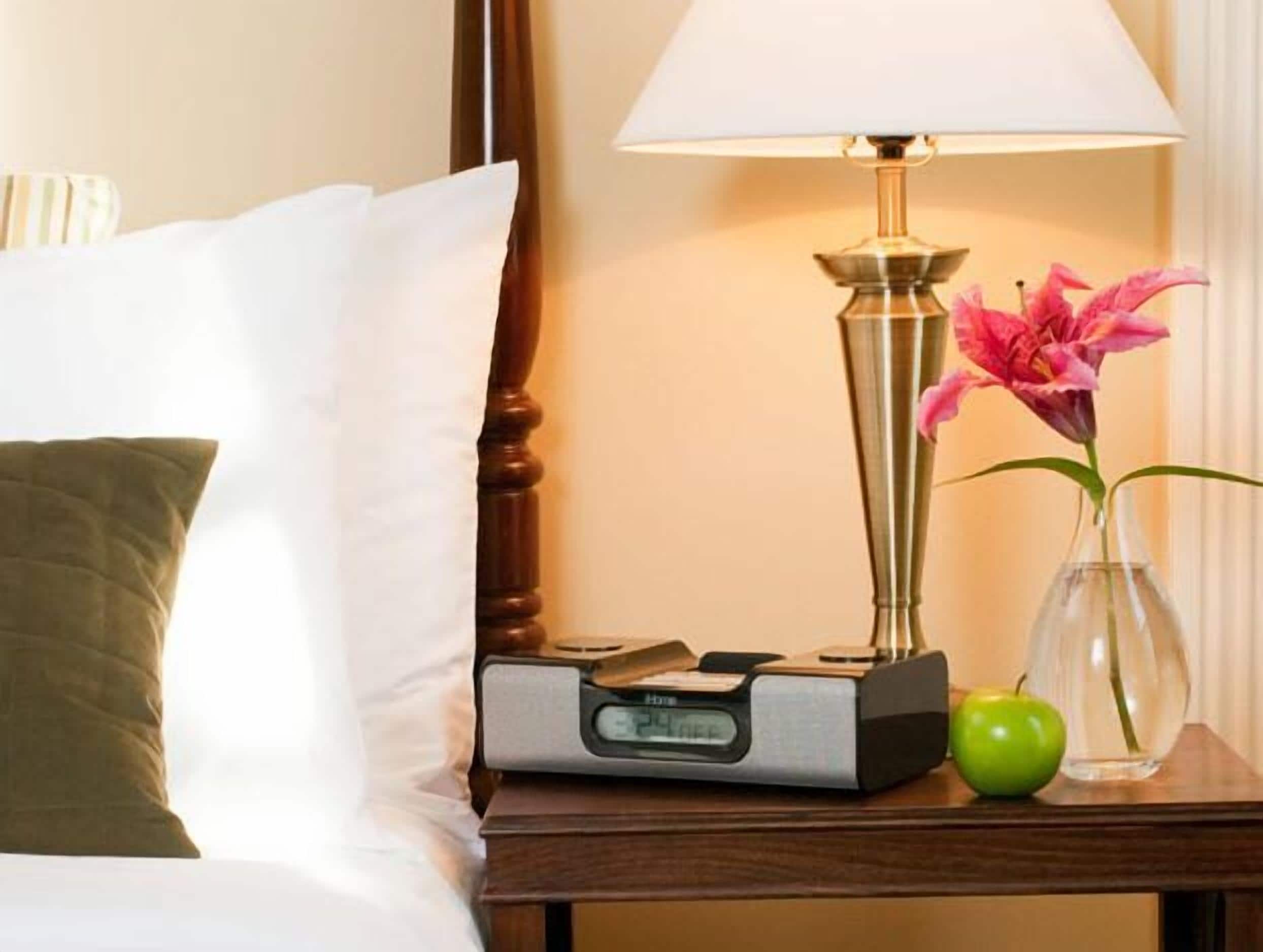 petite room – one double bed | 1 bedroom, premium bedding, down duvets, pillow-top beds