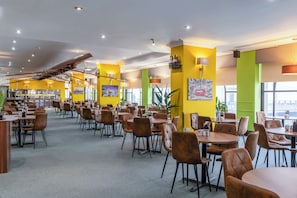 Daily buffet breakfast (GBP 15 per person)