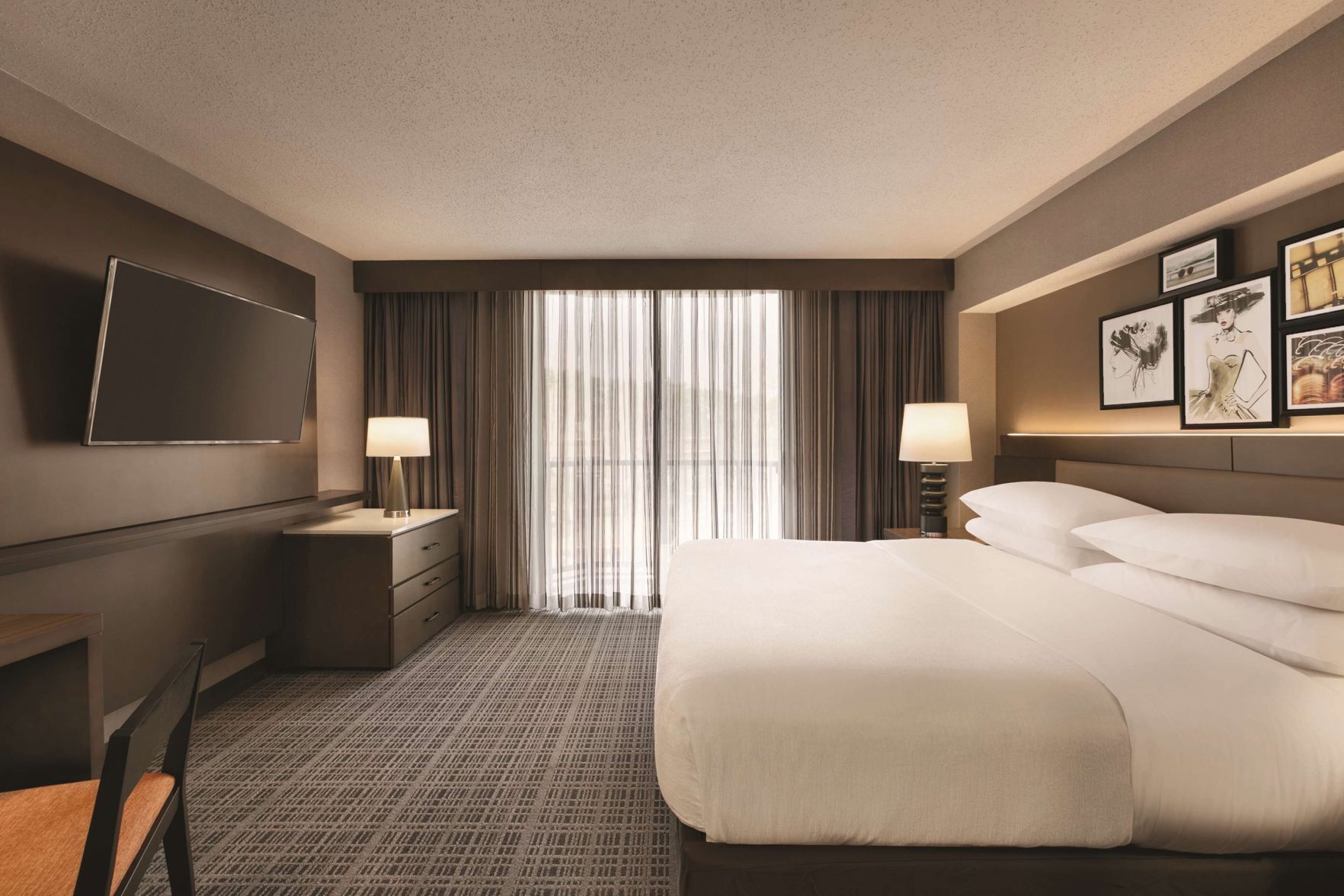 In-room safe, desk, laptop workspace, iron/ironing board