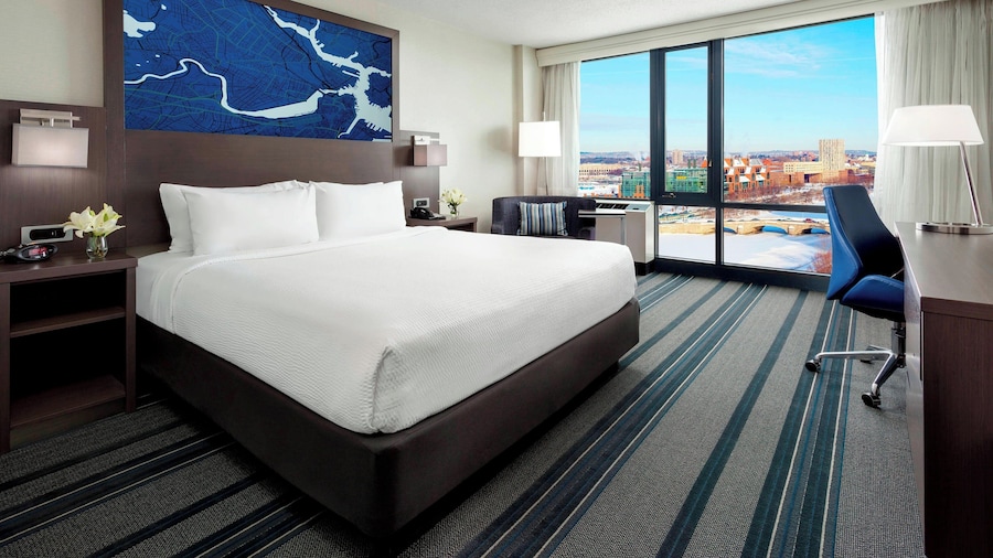 Courtyard by Marriott Boston-Cambridge