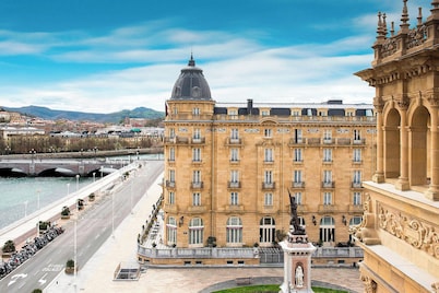 Hotel Maria Cristina, a Luxury Collection Hotel