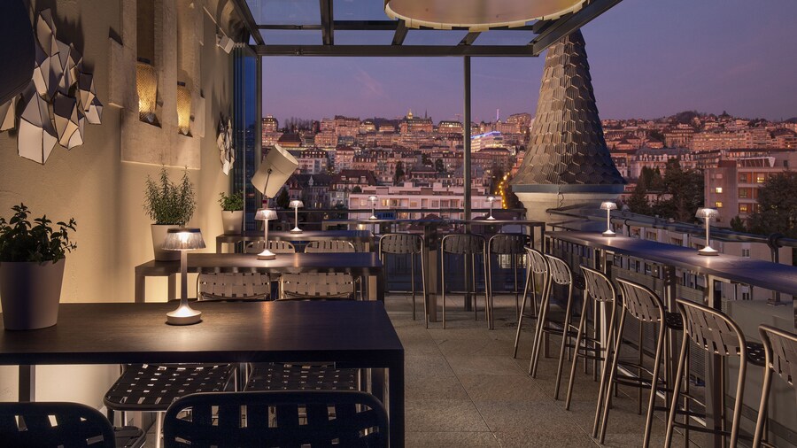 Royal Savoy Hotel & Spa
